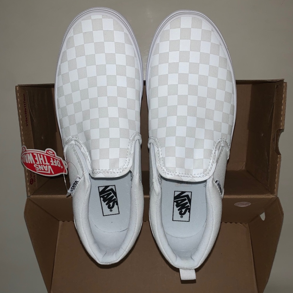 NWT White Checkered Vans!!